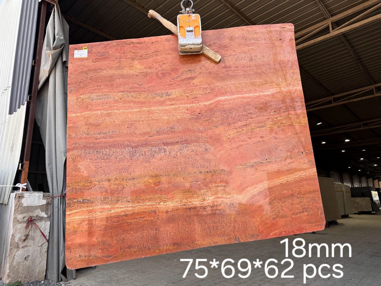 photo_6337023400148583668_y